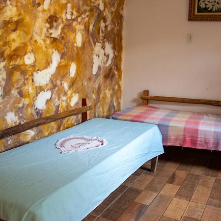 Вілла Chacara Familia Buscape Oliveira Арасарігуама Екстер'єр фото